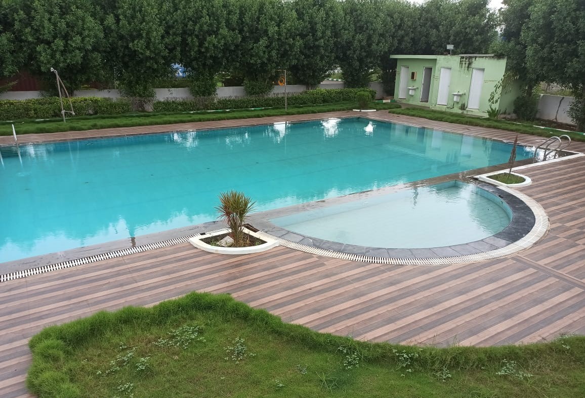 7 Star Properties